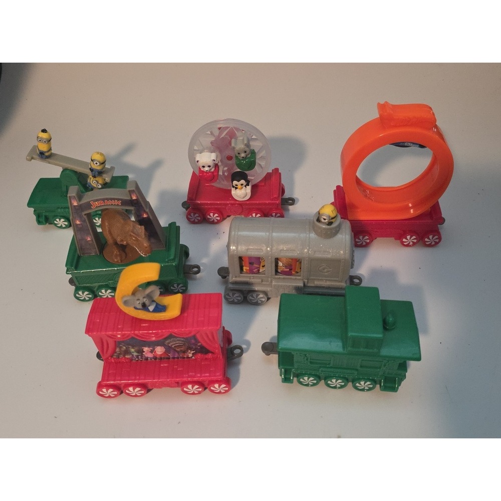 McDonalds 2017 Happy‎ Meal Holiday Express Train Lot of 7 Engine Caboose Cars